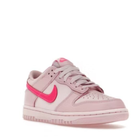 Nike Dunk Low Triple Pink (GS)DH9765-600 Size 7Y